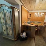 Mountain Apartman *