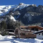 Mountain Apartman Maurach
