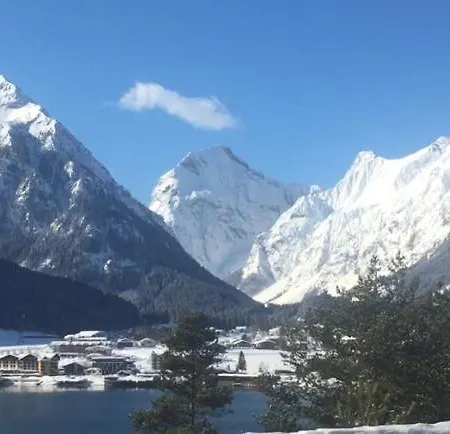 Mountain 아파트