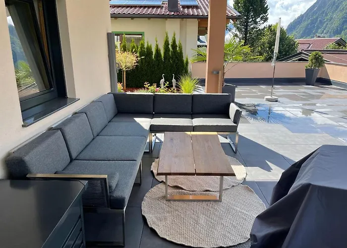 Apartment Mountain *